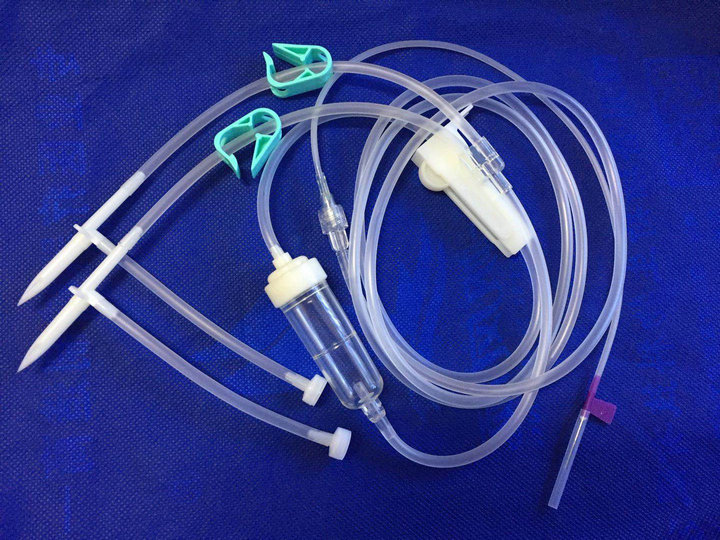 一次性使用精密過濾輸液器 一次性使用精密過濾輸液器